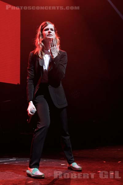 CHRISTINE AND THE QUEENS - 2014-06-21 - PARIS - Olympia - 